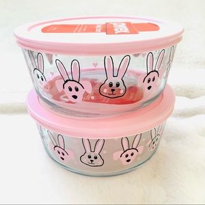 2 PYREX 7 CUP 1.65 L BOWLS WITH LID EASTER PINK